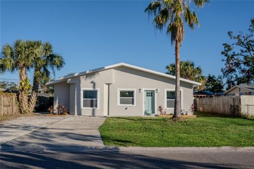 5516 Golden Dr, Tampa, FL, 33634-5053 | Card Image