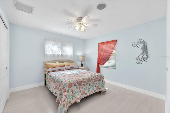 1012 Spindle Palm Way, House other with 3 bedrooms, 2 bathrooms and null parking in APOLLO BEACH FL | Image 12