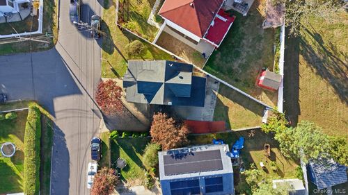 155 29th St, Copiague, NY, 11726-2430 | Card Image