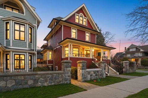 1967 Napier St, Vancouver, BC, V5L2N6 | Card Image