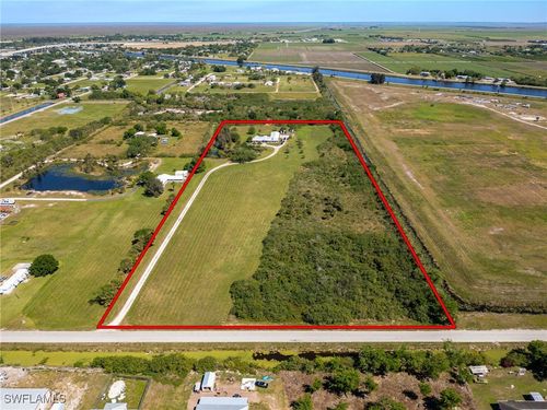 1085 West Ave, MOORE HAVEN, FL, 33471-5816 | Card Image
