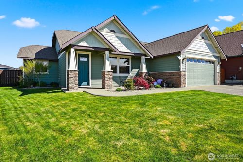 607 W Lilac Way, Ellensburg, WA, 98926-2390 | Card Image