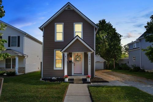 3646 Park St, Grove City, OH, 43123-2536 | Card Image