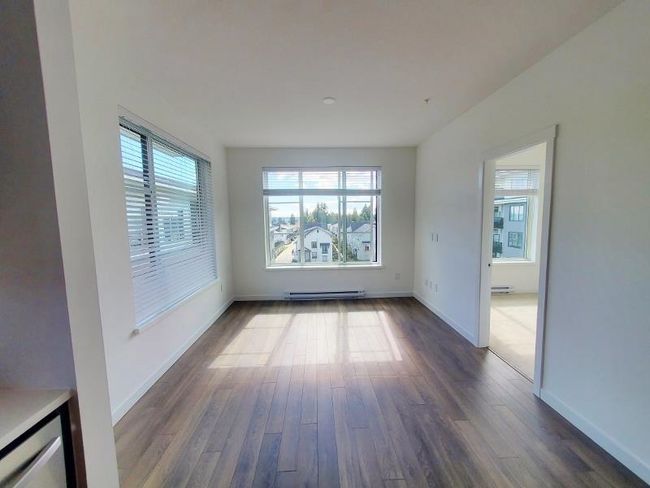 313 - 15825 85 Ave, Condo with 3 bedrooms, 2 bathrooms and 1 parking in Surrey BC | Image 11