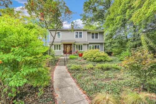 1023 W Charles St, Champaign, IL, 61821-4525 | Card Image