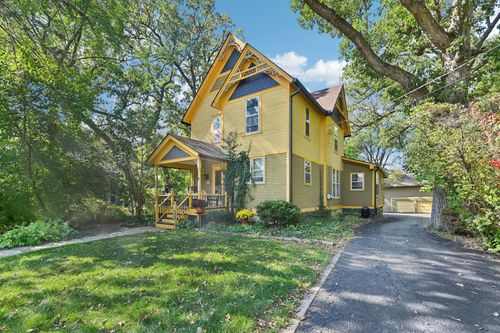 146 Westerfield Pl, Grayslake, IL, 60030-2317 | Card Image