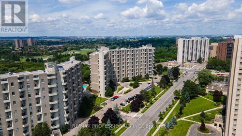 ph30-300 Mill Road, Toronto (Markland Wood), ON, M9C4W7 | Card Image