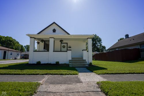 251 Avon Ave, Plainfield, IN, 46168-1103 | Card Image