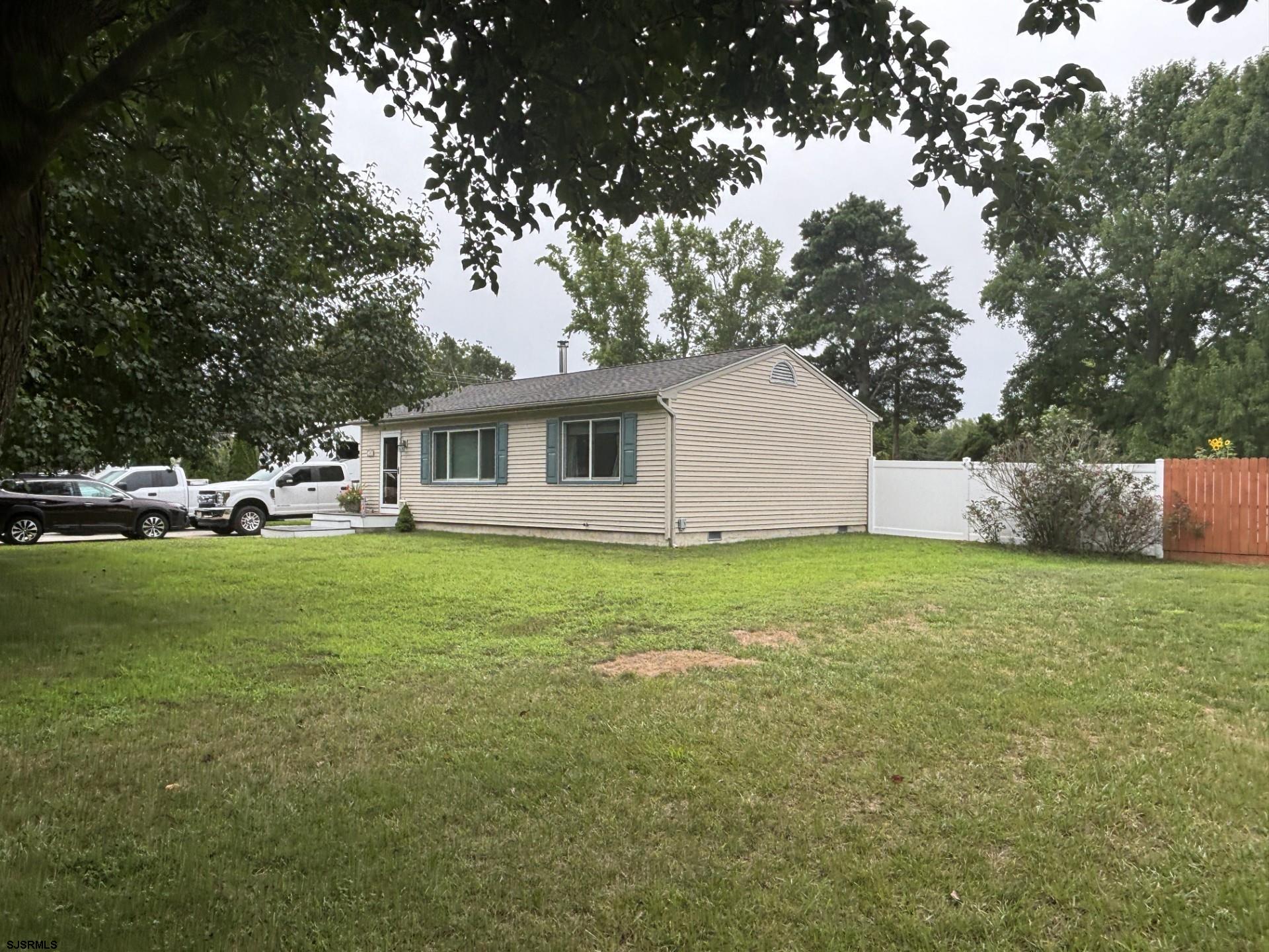 Robert Best Rd, Egg Harbor Township, NJ 08234