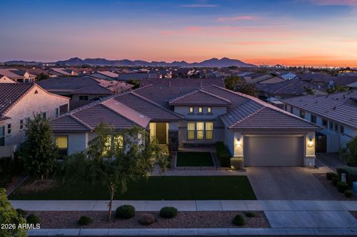 10611 E Tumbleweed Ave, Mesa, AZ, 85212-8556 | Card Image