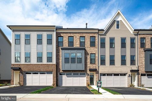 42972 Truman Ter, ASHBURN, VA, 20148 | Card Image