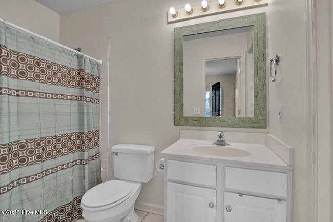 1372 E Boiling Spring Rd, House other with 3 bedrooms, 2 bathrooms and null parking in Southport NC | Image 19