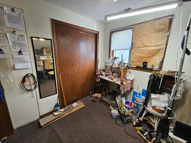 Bedroom 2/Unit 2 | Image 27