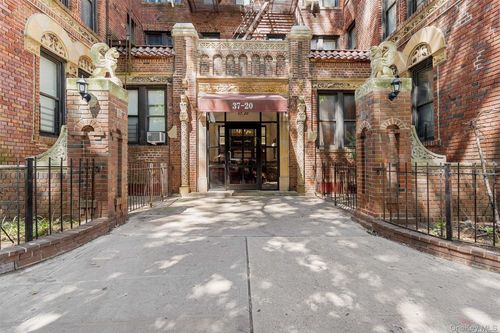 apt-1f-37 81st St, Jackson Heights, NY, 11372-6918 | Card Image
