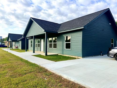 b-504 Ross Sterling Ave, Anahuac, TX, 77514 | Card Image