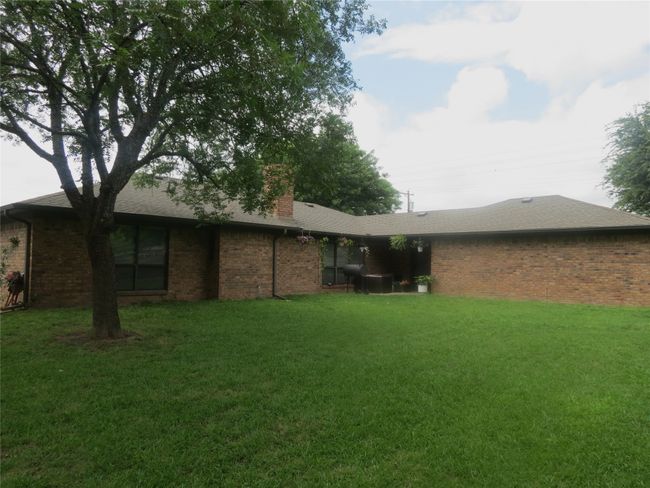 1418 Kenny Dr, House other with 3 bedrooms, 2 bathrooms and null parking in Mineola TX | Image 26