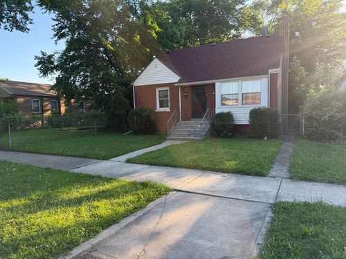 12800 S Parnell Avenue, Chicago, IL, 60628 | Card Image