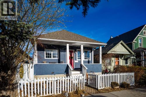 1912 8 Ave Se, Calgary, AB, T2G0N6 | Card Image