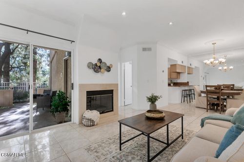 106-640 Indian Oak Ln, Oak Park, CA, 91377-5664 | Card Image