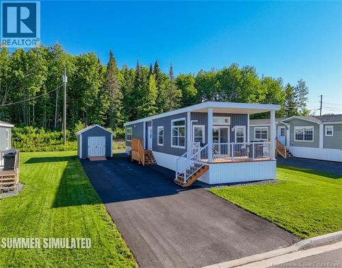 38 Fearneley St, Fredericton, NB, E3G0A8 | Card Image