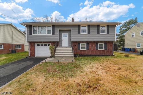 428 Helfin St, Bound Brook, NJ, 08805-1275 | Card Image