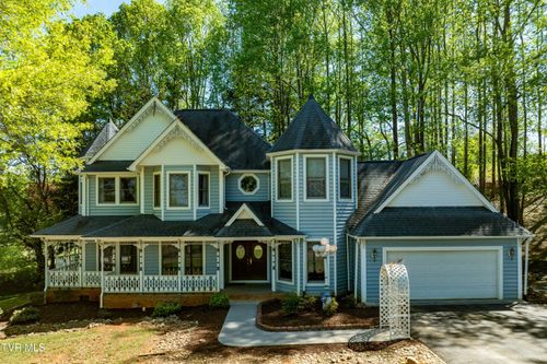 101 Knobb Hill Rd, Johnson City, TN, 37601-6314 | Card Image