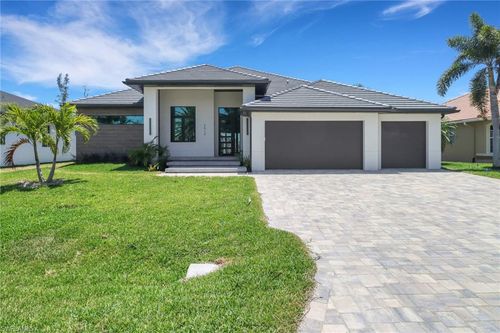 2612 Sw 41st Ter, Cape Coral, FL, 33914-5422 | Card Image