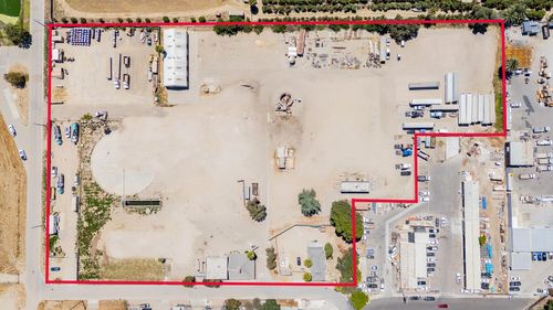 905 917 Corporation Street, Santa Paula, CA, 93060 | Card Image