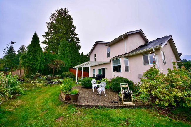 46457 Edgemont Pl, House other with 4 bedrooms, 2 bathrooms and 5 parking in Chilliwack BC | Image 38