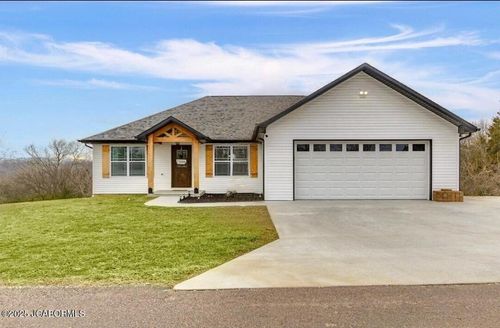 12073 County Road 4001, Holts Summit, MO, 65043-2534 | Card Image