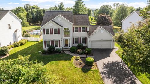 236 Longhouse Ln, Slingerlands, NY, 12159-3012 | Card Image