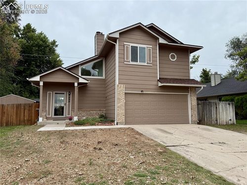 490 Dix Cir, Colorado Springs, CO, 80911-3307 | Card Image