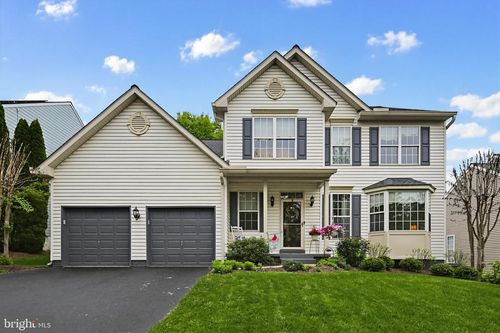 9004 Harris St, FREDERICK, MD, 21704-7826 | Card Image