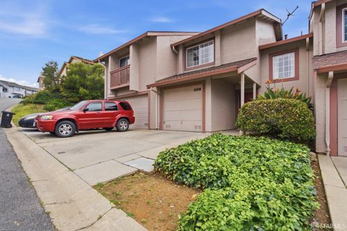 441 Bayview Cir, San Francisco, CA, 94124-2280 | Card Image