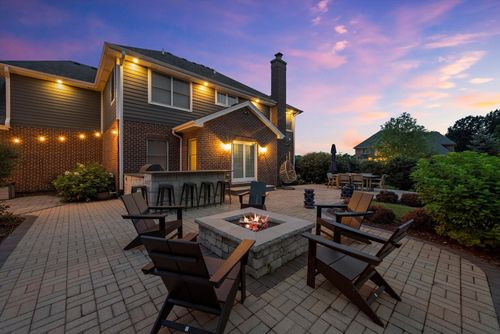 13616 S Erin Dr, Homer Glen, IL, 60491-8107 | Card Image