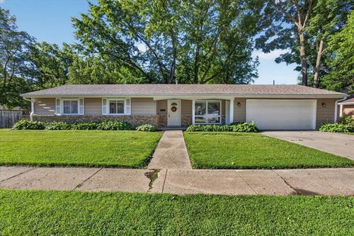3735 Highcrest Road, Rockford, IL, 61107 | Card Image