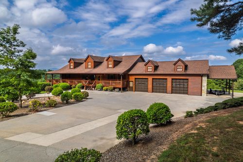 156 Pineview Ln, Copperhill, TN, 37317-5201 | Card Image