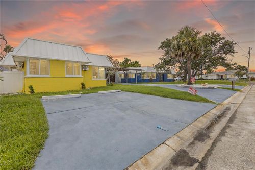 14060 Miramar Ave, MADEIRA BEACH, FL, 33708-2215 | Card Image