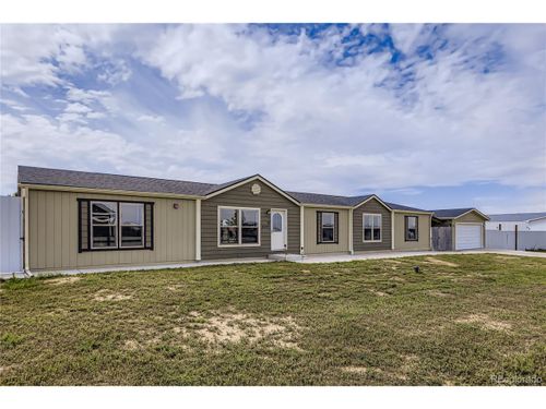 16290 Casler Ave, Fort Lupton, CO, 80621-4400 | Card Image