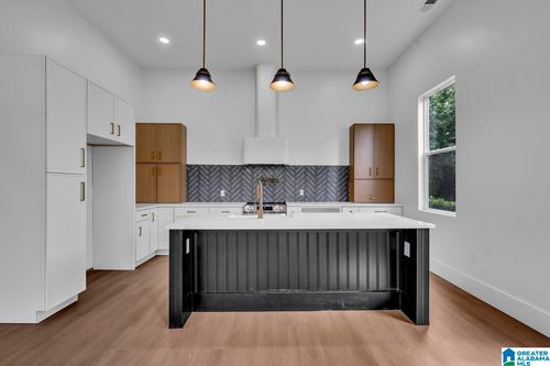 5009 2nd Ave N, BIRMINGHAM, AL, 35212-3107 | Card Image