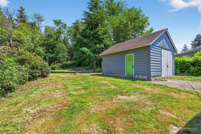 325 E State Route 4, House other with 3 bedrooms, 1 bathrooms and 1 parking in Cathlamet WA | Image 27