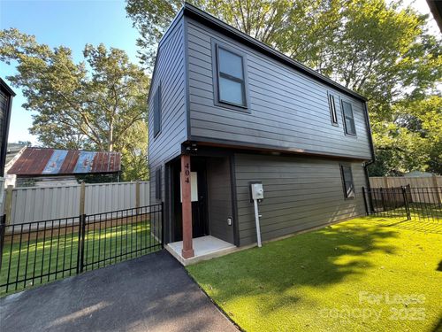 404 N 4th St, Albemarle, NC, 28001-4022 | Card Image