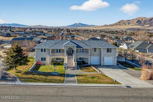 2990 Stuart St, Winnemucca, NV, 89445-6153 | Card Image