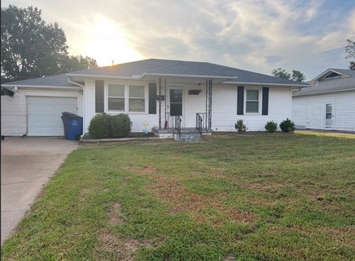 319 S 48th West Ave, Tulsa, OK, 74127-7610 | Card Image