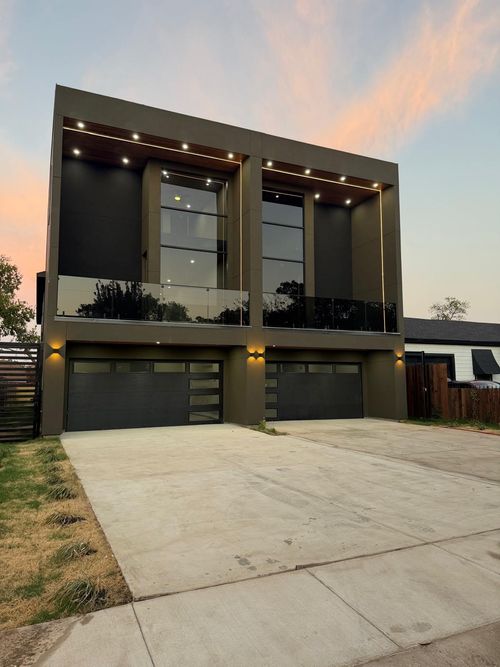 820 Lambert St, Dallas, TX, 75203-3710 | Card Image