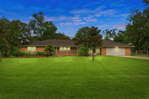 430 S Burnett Dr, Baytown, TX, 77520-1527 | Card Image