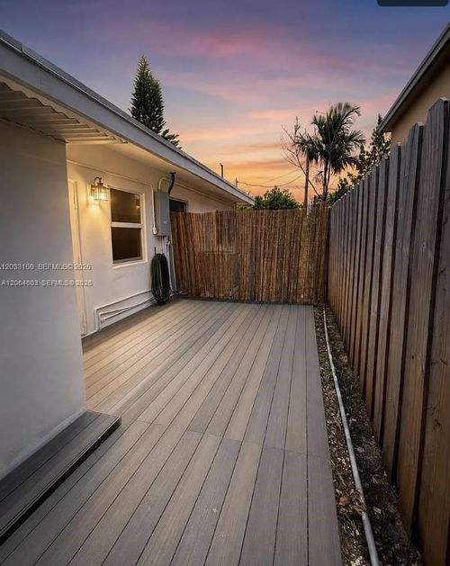 0-11100 Ne 12th Ave, Miami, FL, 33161-6840 | Card Image