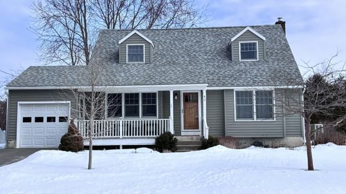 42 Lakeshore Dr, Plattsburgh, NY, 12901-6008 | Card Image