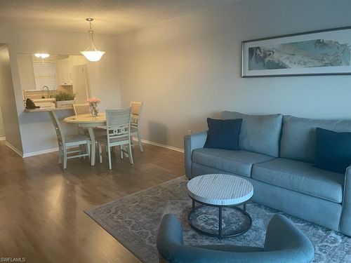 apt-202-200 Forest Lakes Blvd, NAPLES, FL, 34105-2332 | Card Image