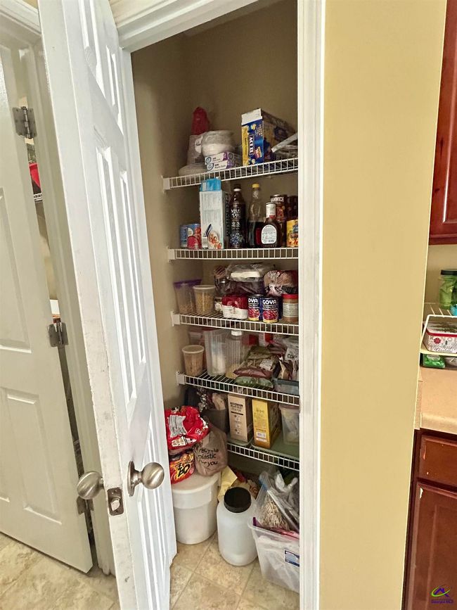 208 Burr Dr, House other with 3 bedrooms, 2 bathrooms and null parking in Byron GA | Image 28